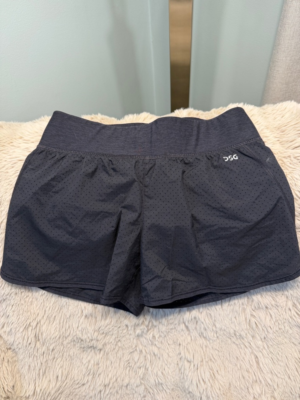 DSG Black Women's Athletic Mesh-Panel Shorts